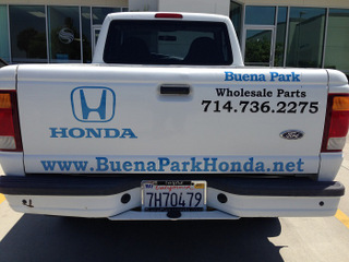 Vehicle vinyl lettering and graphics Buena Park CA
