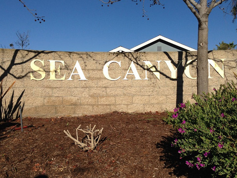 Aluminum wall lettering for housing communities in Orange County