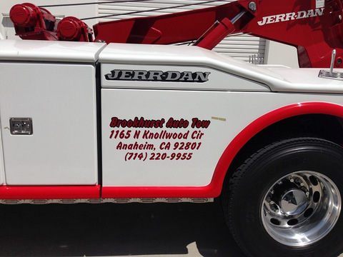 Gain name recognition with fleet graphics in Orange County