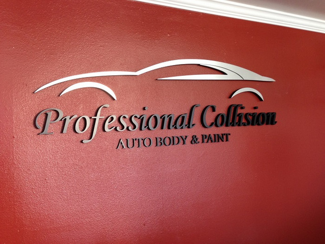 Lobby signs for auto body shops Orange County