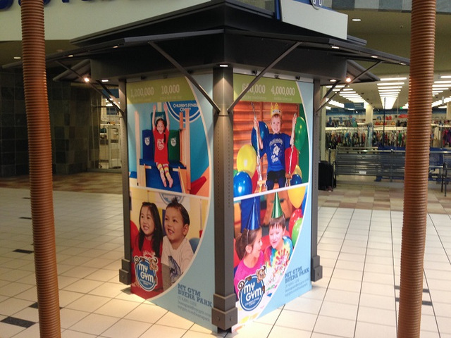 Advertising and marketing signs for schools in Orange County