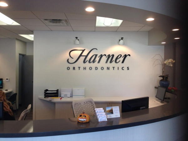Custom signs and graphics for dental offices in Orange County CA