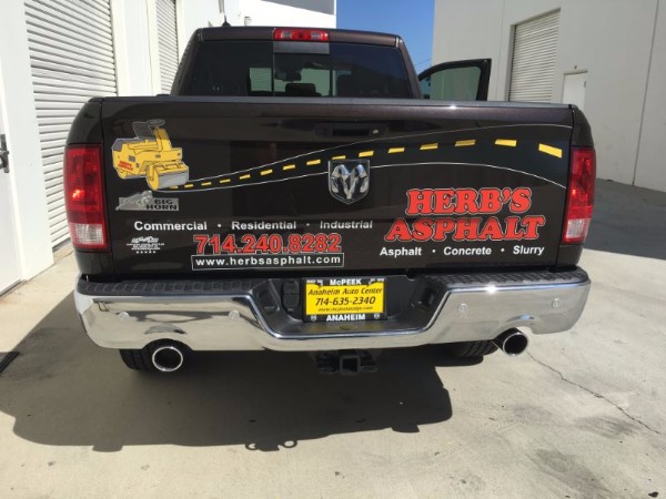 Vinyl Graphics for Tailgates on Pick-up Trucks in Orange County