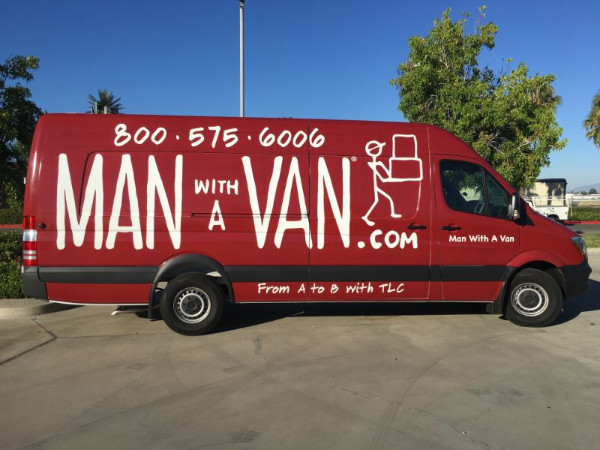 Fleet graphics for moving and storage companies in Orange County CA