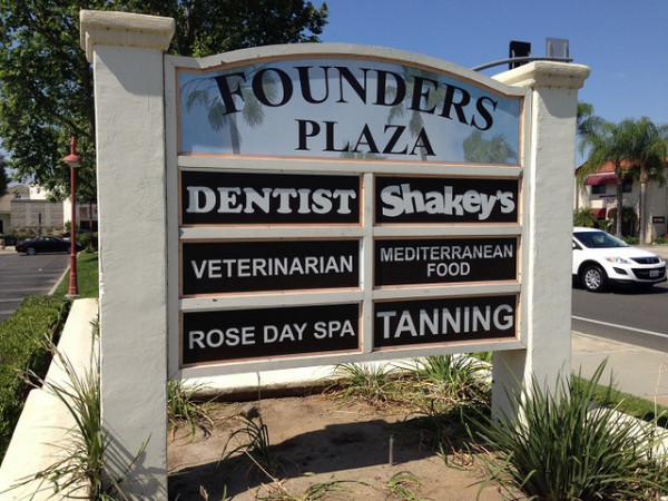 Tenant signs for property management companies in Orange County CA