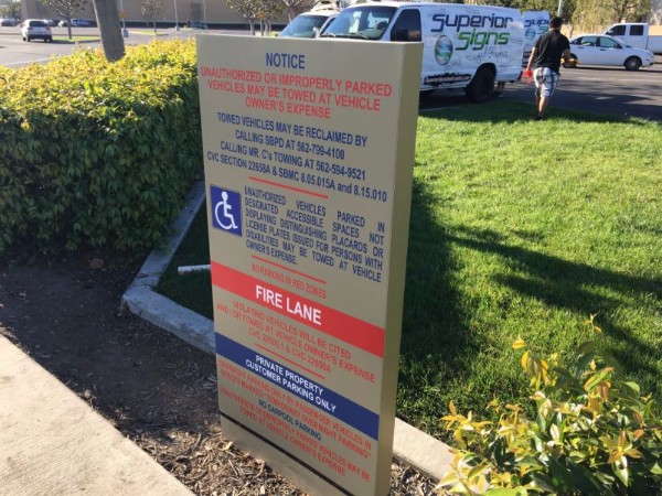 Private Parking Lot Signs for Property Managers in Orange County CA