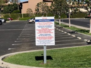 Parking lot signs for retail centers in Orange County CA