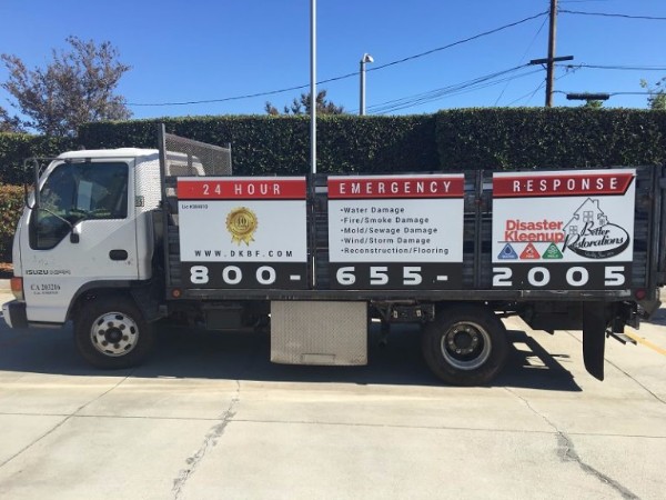 Choose one commercial sign company for all your fleet graphics