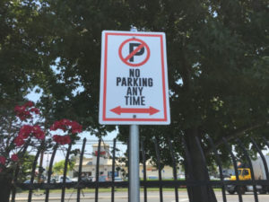 Parking Lot Signs for Warehouse and Distribution Centers